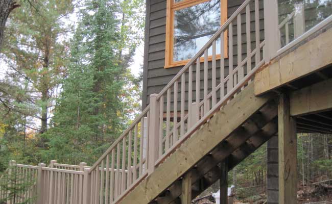 cottage stair handrail
